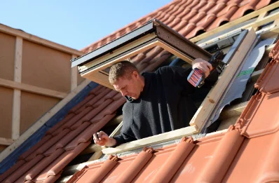 Pose de fenêtres de toit Velux à la Montagne